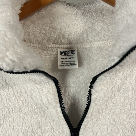 Jacket - Picture 2 of 3